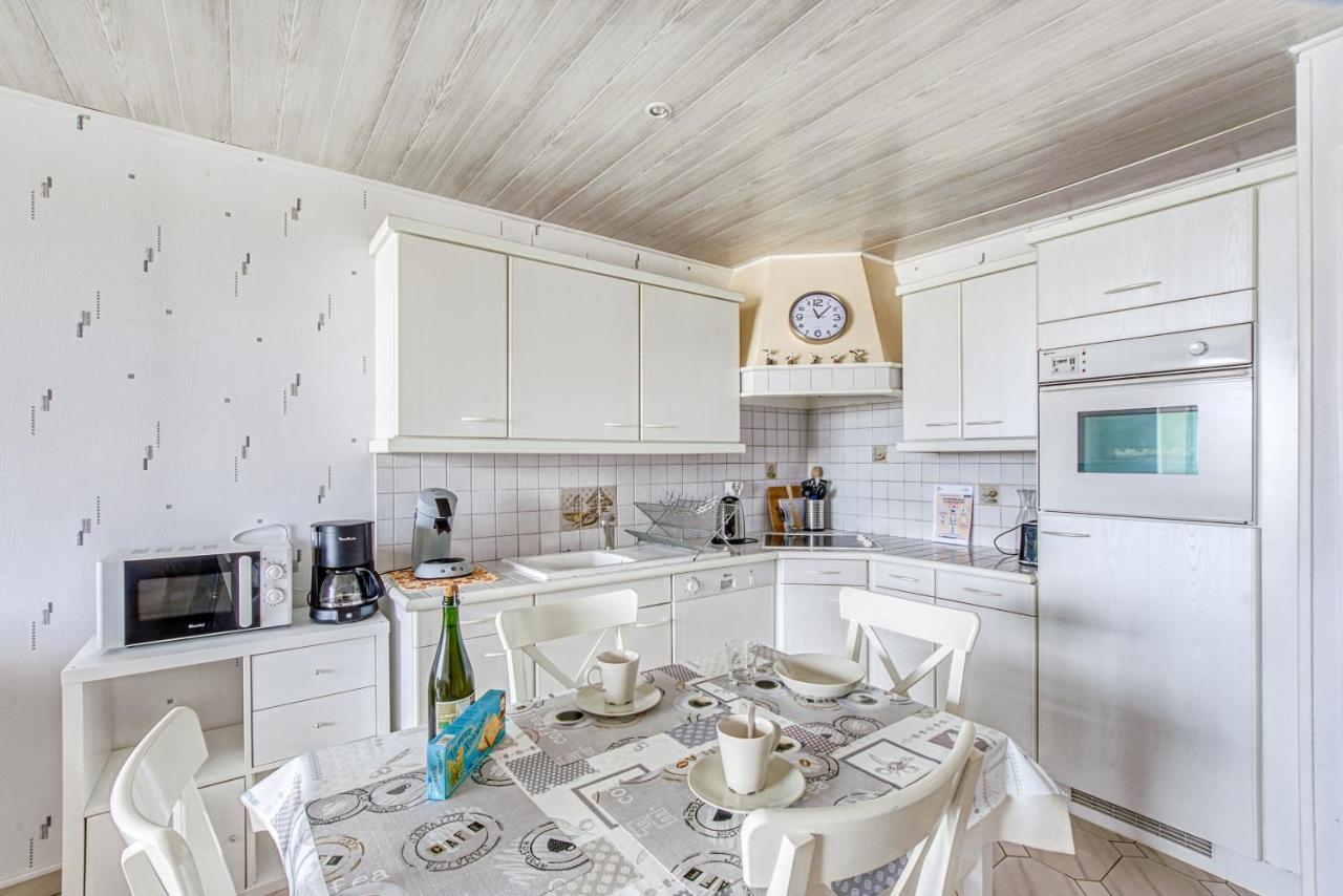 Ferienwohnung Le Greement - Appt Vue Sur Le Port Courseulles-sur-Mer Exterior foto